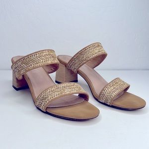Oasis Society Backless Stacked Block Heels Sandals Tan Straw Size 9